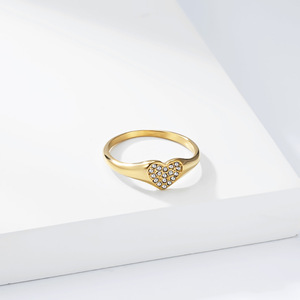 Anillo de titanio con diamantes en forma de corazón, joyería de moda única y transfronteriza para mujer, diseño simple en forma de corazón, c - Product Image 3