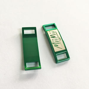 Cierre de encaje de zapato verde metálico, hebilla de cordón, etiqueta de cordón. - Product Image 2