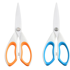 Ciseaux de cuisine en céramique de zircone en gros avec manche souple en PP TPR, lame en céramique anti-rouille, ciseaux de coupe ménagers - Product Image 1