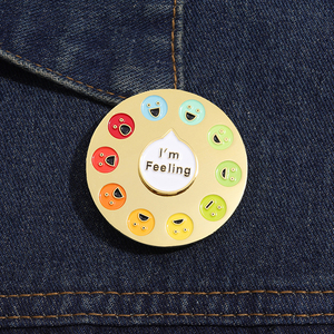 Plateau tournant coloré circulaire <span class=keywords><strong>Roulette</strong></span> émail dur broche dessin animé éléphant chat textes émotionnels broche Badges drôle je me sens Badge - Product Image 6