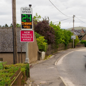 Fábrica al por mayor al aire libre <span class=keywords><strong>LED</strong></span> <span class=keywords><strong>Solar</strong></span> Radar señal de velocidad tráfico señal Digital y Panel Pantalla de límite de velocidad para la seguridad del tráfico - Product Image 4