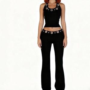 ชุดเซ็ตเสื้อกล้ามคอ halter ทรงเข้ารูปและกางเกงขายาวสำหรับผู้หญิง คอลเลคชั่นใหม่ประจำฤดูใบไม้ร่วง - ชุดลำลอง 2 ชิ้นแบบผูกเชือก ดีไซน์ทันสมัย - Product Image 1