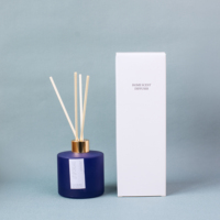 Coffret Cadeau Diffuseur à Bâtonnets d'Arômes 200ml, Parfum d'Ambiance Naturel aux Huiles Essentielles, Sans Phtalates, Éliminateur d'Odeurs pour le Bureau