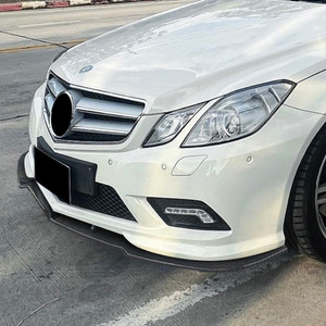 ชุดแต่งสปอยเลอร์หน้า Amp Z สำหรับรถยนต์ Mercedes Benz E Class Coupe C207 Amg Line ปี 2009-2012 สีดำ Piano Black ลายคาร์บอนไฟเบอร์แบบด้าน - Product Image 1