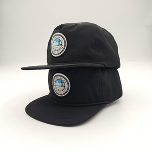 Casquette de sport, course et chasse pour homme, style Richardson 256, 5 panneaux, non structurée, avec logo, personnalisable, à fermeture snapback à cordon. - Product Image 1