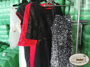 Vestidos de mujer usados de alta calidad de grado A, fardos de <span class=keywords><strong>segunda</strong></span> <span class=keywords><strong>mano</strong></span> de Ukay, ideales para <span class=keywords><strong>tiendas</strong></span> de <span class=keywords><strong>segunda</strong></span> <span class=keywords><strong>mano</strong></span> y <span class=keywords><strong>tiendas</strong></span> de <span class=keywords><strong>segunda</strong></span> <span class=keywords><strong>mano</strong></span> - Product Image 5