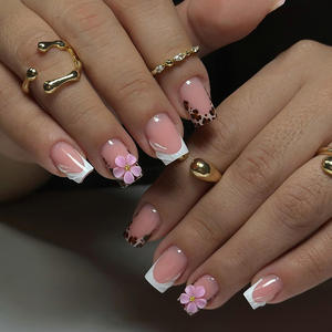 <span class=keywords><strong>Uñas</strong></span> Postizas Francesas Cortas Cuadradas Más Vendidas, <span class=keywords><strong>Uñas</strong></span> Artificiales con Flores 3D, <span class=keywords><strong>Uñas</strong></span> Falsas al por Mayor para Mercados Globales - Product Image 1