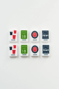 Set di Mahjong Americano con Tessere dell'Università Ole Miss del Mississippi, 160 Pezzi in Acrilico Inciso, Edizione da Viaggio West Wind White - Product Image 3