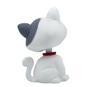 ตุ๊กตาแมวสีขาวเทาติดตั้งบนคอนโซลรถยนต์ ของตกแต่งรถยนต์น่ารัก ของเล่นเรซิ่นสำหรับตกแต่งบ้าน สำนักงาน ของขวัญ - Product Image 3