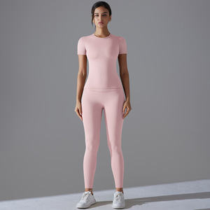 Conjuntos Deportivos de 2 Piezas para Mujer para Gimnasio y <span class=keywords><strong>Yoga</strong></span> con Camiseta sin Mangas y Shorts Atléticos para Verano - Product Image 2
