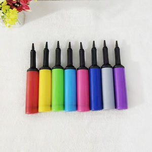 مضخة هواء يدوية للبالونات من البلاستيك PVC عالية الجودة لتزيين الحفلات بالجملة - Product Image 3