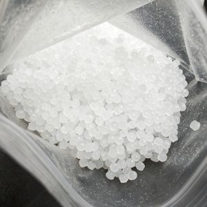 하이 퀄리티 반투명 태키 마스터 배치 (<span class=keywords><strong>PIB</strong></span> 기반) 폭발 필름 등급 스트레치 필름-접착제 및 실란트 도매 - Product Image 4