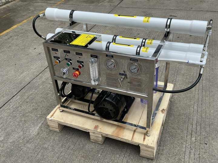 Sea Water Desalinator Boat Water Desalination Plant Price Reverse ...
