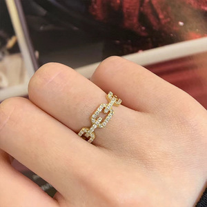 Anello a Catena per Donne, Design Minimalista, Accessorio per Dito da Indossare Quotidianamente - Product Image 2