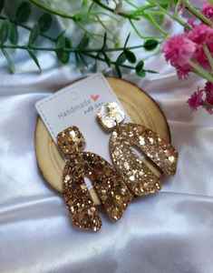 Pendientes de resina elegantes para mujer, diseño ligero, perfectos para uso diario, looks de fiesta y atuendos modernos - Product Image 5