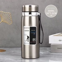 Tasse à thé isotherme grande capacité en acier inoxydable avec infuseur, design moderne et minimaliste pour hommes et femmes, portable pour l'extérieur et la voiture