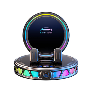 Nuevo Soporte de Navegación para Panel de Instrumentos Antivibraciones con Luz Ambiental Colorida, Soporte Giratorio de 360 Grados para Teléfono Móvil en el Automóvil - Product Image 1