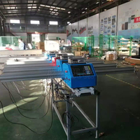 Les machines de découpe CNC portables sont de petite taille, légères et peuvent être déplacées librement.