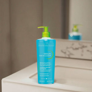 Crema Facial Biodermaa para Piel Grasa/Mixta/Propensa al Acné - Hidratante, Blanqueadora, Reparadora, con Ácido Glicólico, Vitamina C, Limpieza Profunda - Product Image 5