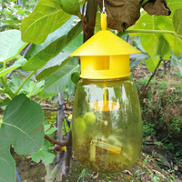 Bouteille en plastique jaune de piège de phéromone de sexe de mouche de fruit avec le leurre spécifique pour l'attrape-insecte de masse