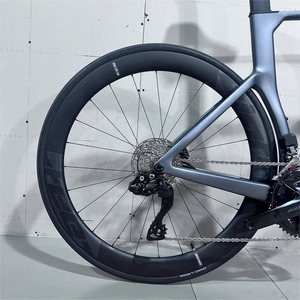 KOZOfactory Vente en gros directe de vélos de route en fibre de carbone avec freins à disque hydrauliques, légers, de haute qualité, configurations optionnelles WHL1171 - Product Image 6