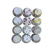 100 pièces/lot, 12 lots emballés, couleur et taille personnalisées, papier anti-graisse pour cupcakes et muffins