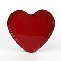 ที่เรียบง่ายสีแดงรูปหัวใจโรงงานโลโก้ที่กำหนดเองครัวบาร์คลับบริการถาดพลาสติกผลไม้จานอาหาร