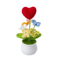 Ornement de fleur en forme de cœur au crochet fait main, fleur artificielle tricotée en mini-pot, décoration de bureau, cadeau de la Saint-Valentin, stock disponible en Chine