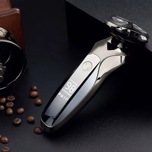 เครื่องโกนหนวดไฟฟ้าแบบพกพาอเนกประสงค์ ชาร์จผ่าน USB สำหรับผู้ชาย ใบมีดสามใบ โกนหนวดได้ทั้งใบหน้า กันน้ำระดับ IPX7 - Product Image 3