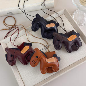 Porte-<span class=keywords><strong>lunettes</strong></span> magnétique multifonctionnel en cuir (motif poney) - Lanière pour <span class=keywords><strong>lunettes</strong></span> en <span class=keywords><strong>cordon</strong></span> ciré pour la mode et l'extérieur - Product Image 2