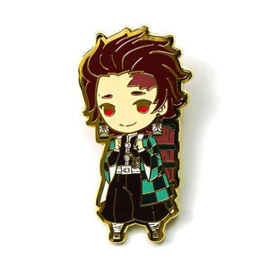 Metallo personalizzato di alta qualità per spilla distintivo ragazza cacciatrice di demoni con tecnica placcata capelli dorati e rossi - Product Image 2