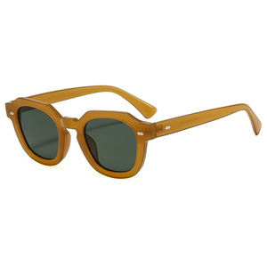 Gafas de sol con montura cuadrada para mujer, retro, UV400, informales, con montura completa, color rojo - Product Image 2