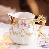 Service à thé en porcelaine écologique à prix réduit, style européen vintage, bord doré, avec motifs floraux ruraux, pour le thé de l'après-midi