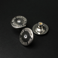 Fabricant Rack Placage Logo gravé personnalisé Couvre-bouton en alliage métallique à tige en jean avec strass