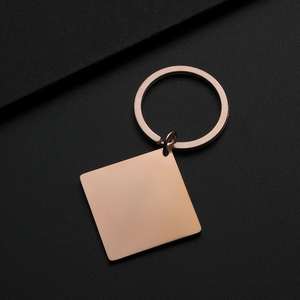 Porte-clés vierges vintage en gros, en acier inoxydable poli miroir, forme carrée, personnalisables avec logo gravé au laser - Product Image 4