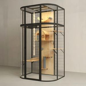 Villa Kandang Kucing Profesional Ukuran Besar, Rumah Kayu Solid Mewah dengan Tiang Garukan untuk Kedai Kucing dan Hotel Hewan Peliharaan - Product Image 1