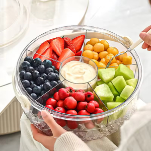Five-compartment Plastic Fruit Preservation Tray with Handle Airtight Moisture-Proof <b>Portable</b> Snack Box Lid Home Use - Product Image 3