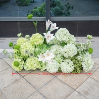 Rangée de fleurs artificielles d'hortensia et de lys vertes naturelles pour cérémonie de mariage, arrangement floral pour allée, décoration de sol pour événement extérieur