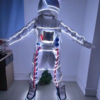 Costumes d'astronaute rechargeables unisexes pour adultes avec vêtements de cosplay de robot à lumière LED pour la décoration de fête prête pour le spectacle de scène
