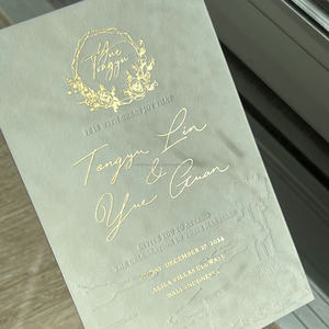 Carte d'invitation de mariage classique de luxe, logo personnalisé, design élégant en relief, taille et couleur personnalisées, impression typographique, papier fantaisie - Product Image 3