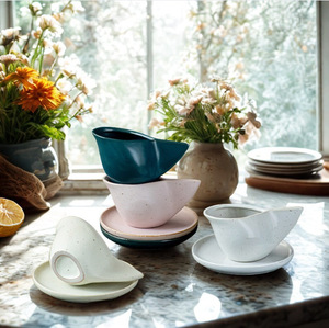 Ensemble tasse à espresso et soucoupe en grès couleur unie Morandi, assiette à collation pour restaurant et café - Product Image 1