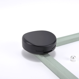 Emballage cosmétique <span class=keywords><strong>compact</strong></span> à double couche, élégant, noir mat, poudré, poudré - Product Image 2