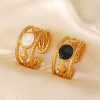 Bague circulaire en pierres précieuses noires et blanches plaquées or 18 carats Anneaux en cercle creux Ins Fashion Bijoux en acier inoxydable