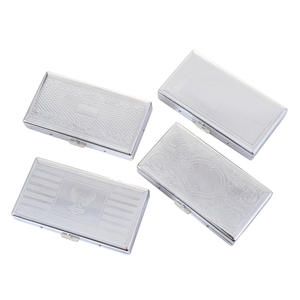 Étui à cigarettes moderne minimaliste de petite taille, fourni directement par le fabricant, pour hommes, portable, 20 cigarettes, fin, en acier inoxydable, simple face - Product Image 2