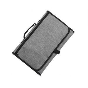 Estación de Cambio de Pañales Portátil para Bebé, con Certificación BSCI, Colchoneta para Cambiar Pañales, Estación de Cambio de Viaje, Bolsa de Mano para Colgar en el Cochecito - Product Image 3