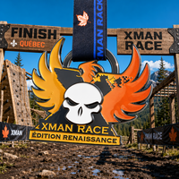 Médaille de course d'obstacles sportive personnalisée en alliage de zinc, émail en relief 3D, en forme de mascotte du Canada et du Québec, récompense de finisseur pour l'honneur et le succès