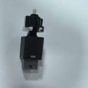 Interruptor de Luz de Freno 93813C3800 938103S700 para Hyundai Kia, Pieza de Repuesto - Product Image 1
