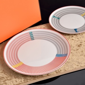 Vaisselle de banquet et de fête de style européen, ensemble de plats de présentation équestres, vente en gros, succès commercial - Product Image 3