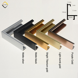 Sortie d'usine vente en gros A1/A2/A3/A4 taille personnalisée noir ménage mur Art métal aluminium image cadre <span class=keywords><strong>Photo</strong></span> <span class=keywords><strong>profil</strong></span> - Product Image 2