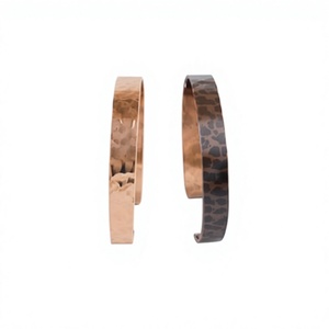 Pulsera Terapéutica de Cobre Sólido Martillado Estampado Ayurvédico, Hecha a Mano, Tamaño Personalizable, Joyería de Moda, Diseño Exquisito, Regalo - Product Image 1